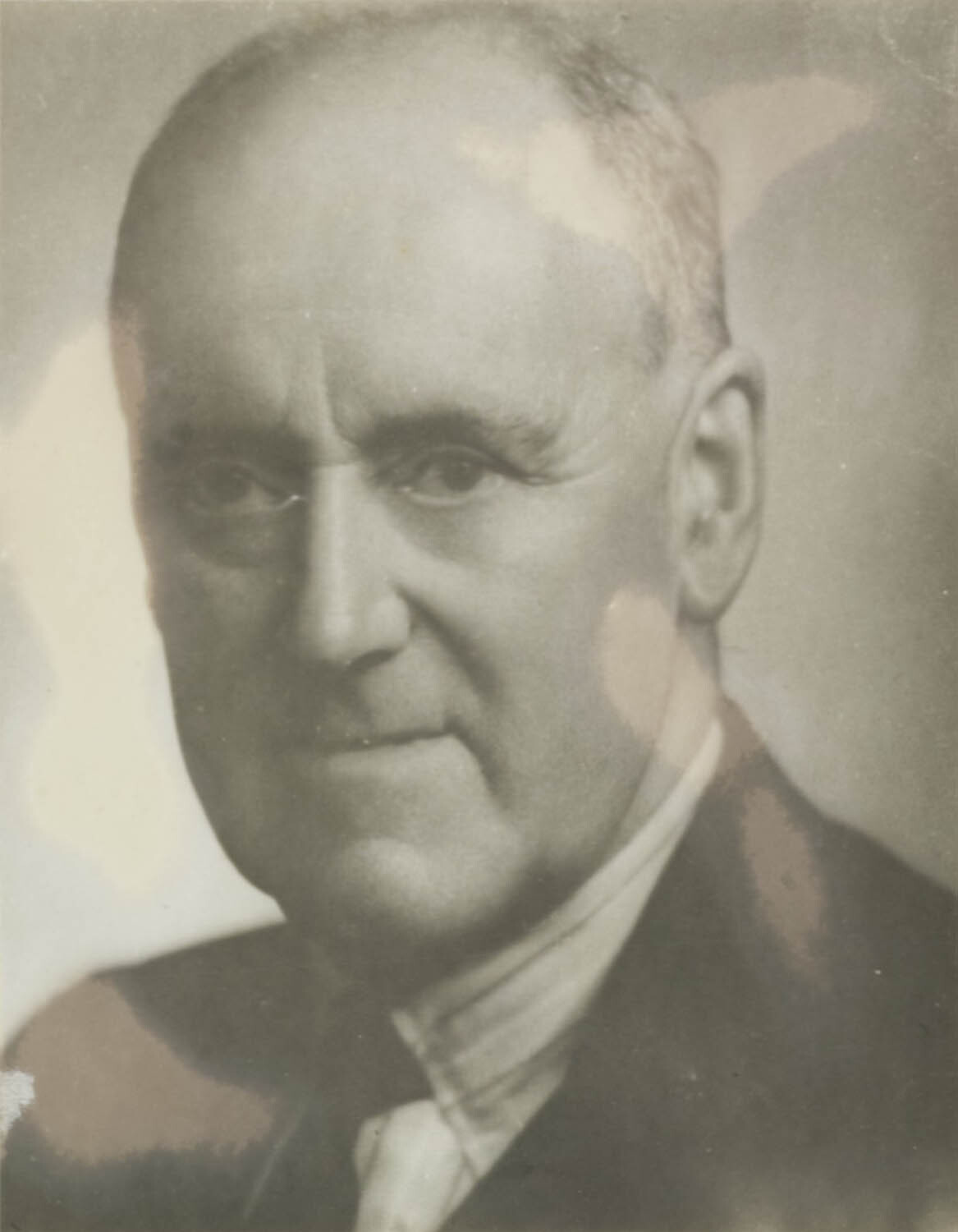 Dr Russell Ian Ritchie