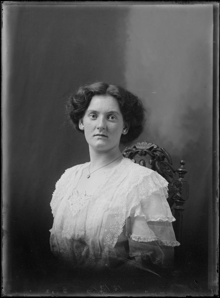 Ellen Gore