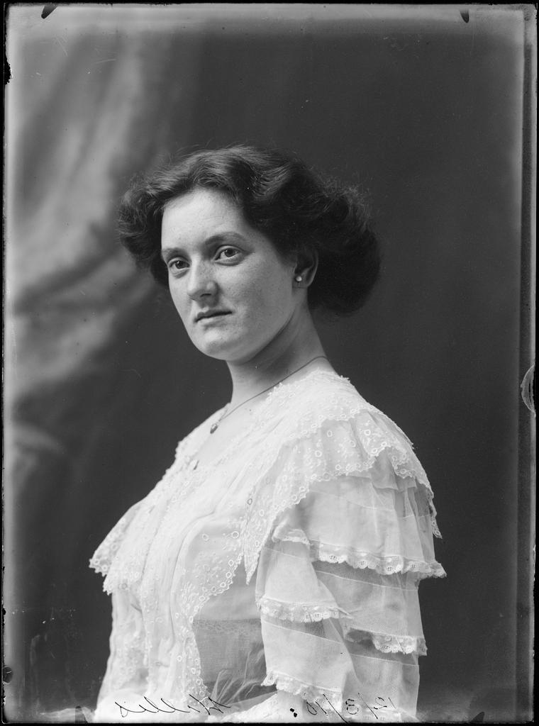 Ellen Gore