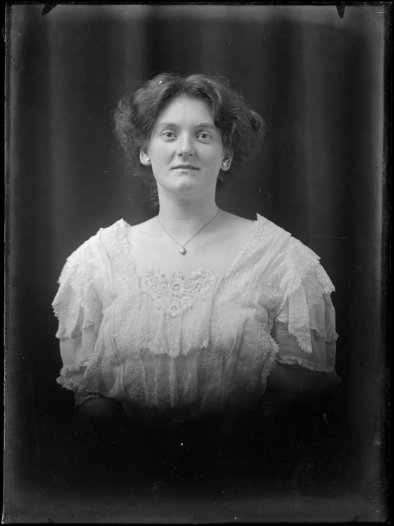 Ellen Gore