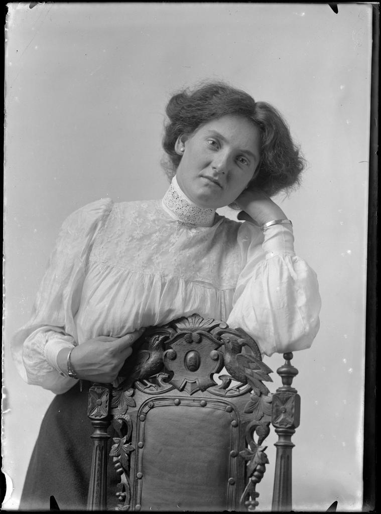 Ellen Gore