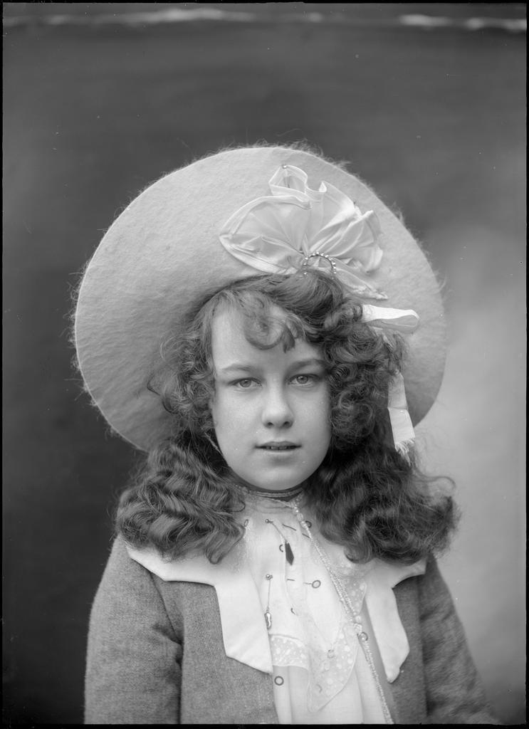 Doris Marjorie Gore