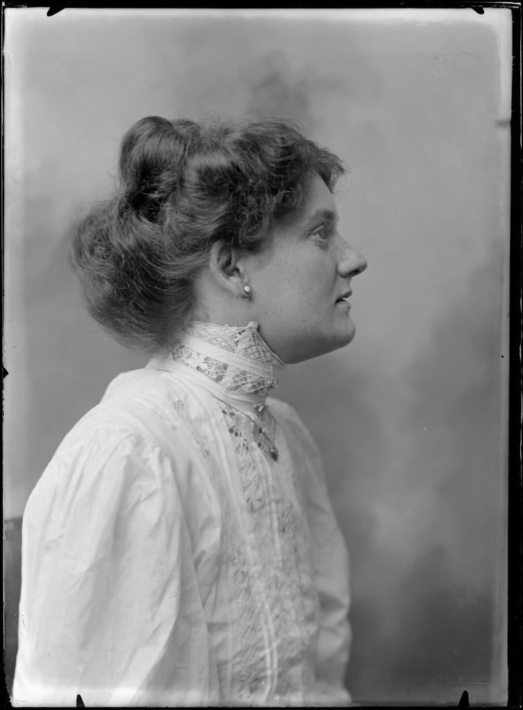 Ellen Gore