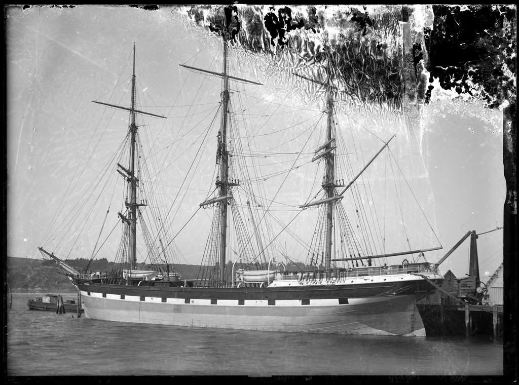 Blenheim at Dunedin wharf