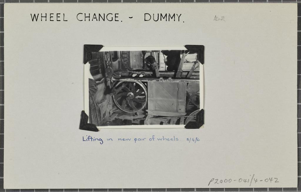 Wheel change, Dummy no.102