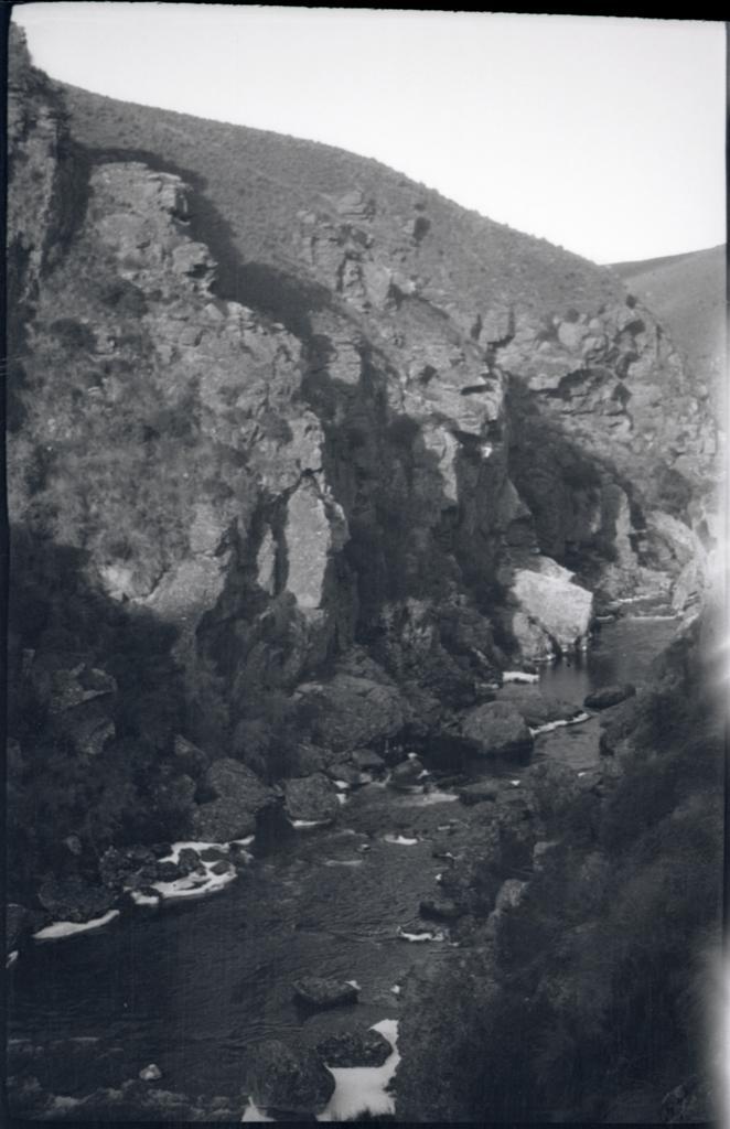 Ravine, Deep Stream