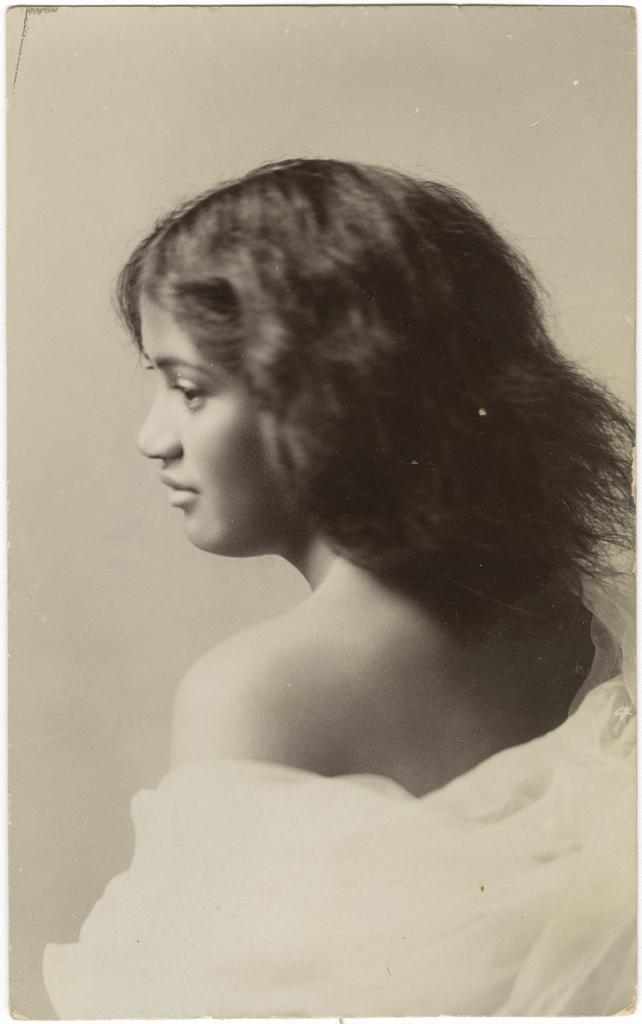 Unidentified Māori girl