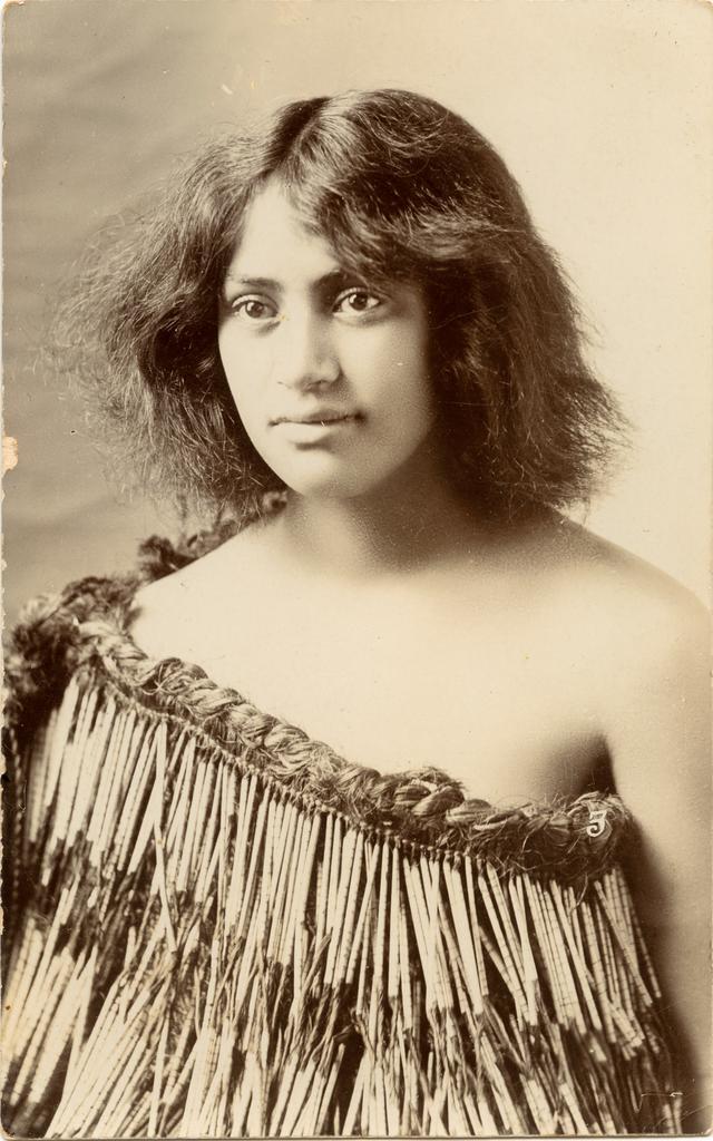 Unidentified Māori girl