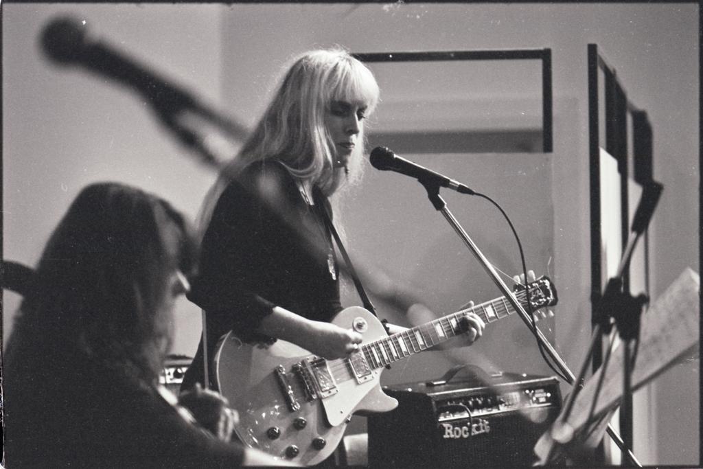 Sandra Bell at the Otago Early Settlers Museum, Dunedin