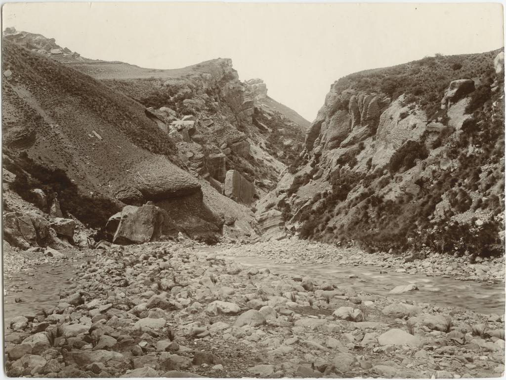 Cave Stream
