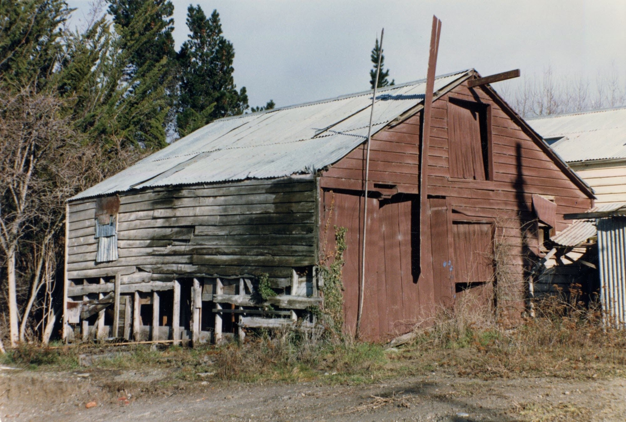 McNulty's Stables, Cromwell