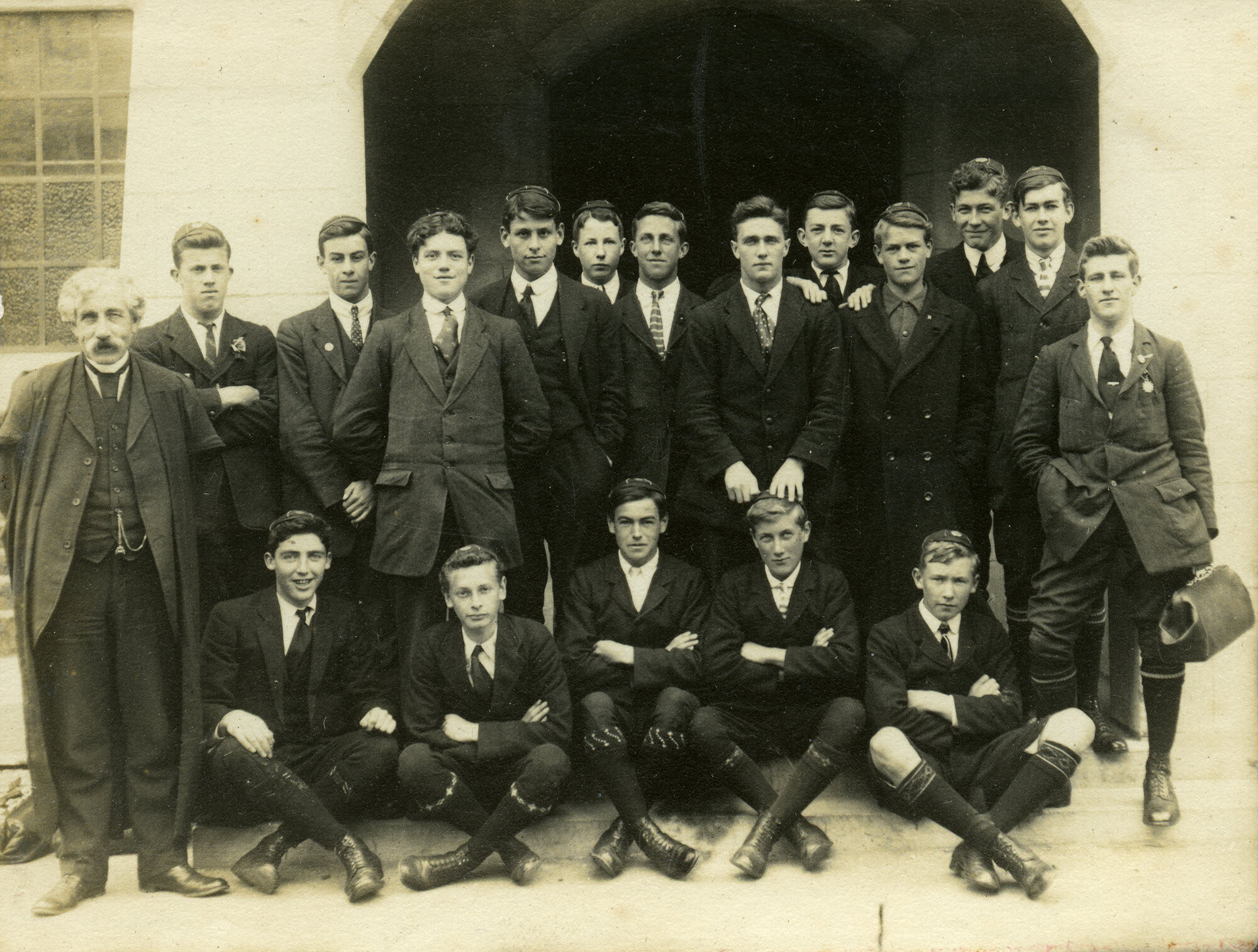 Otago Boys' High School, 'up. V Form'