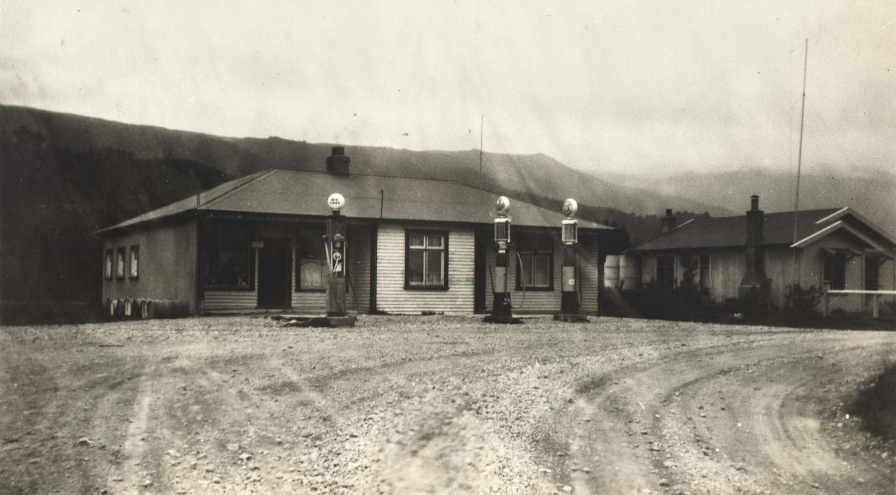 M. Smith's store at Waimangaroa