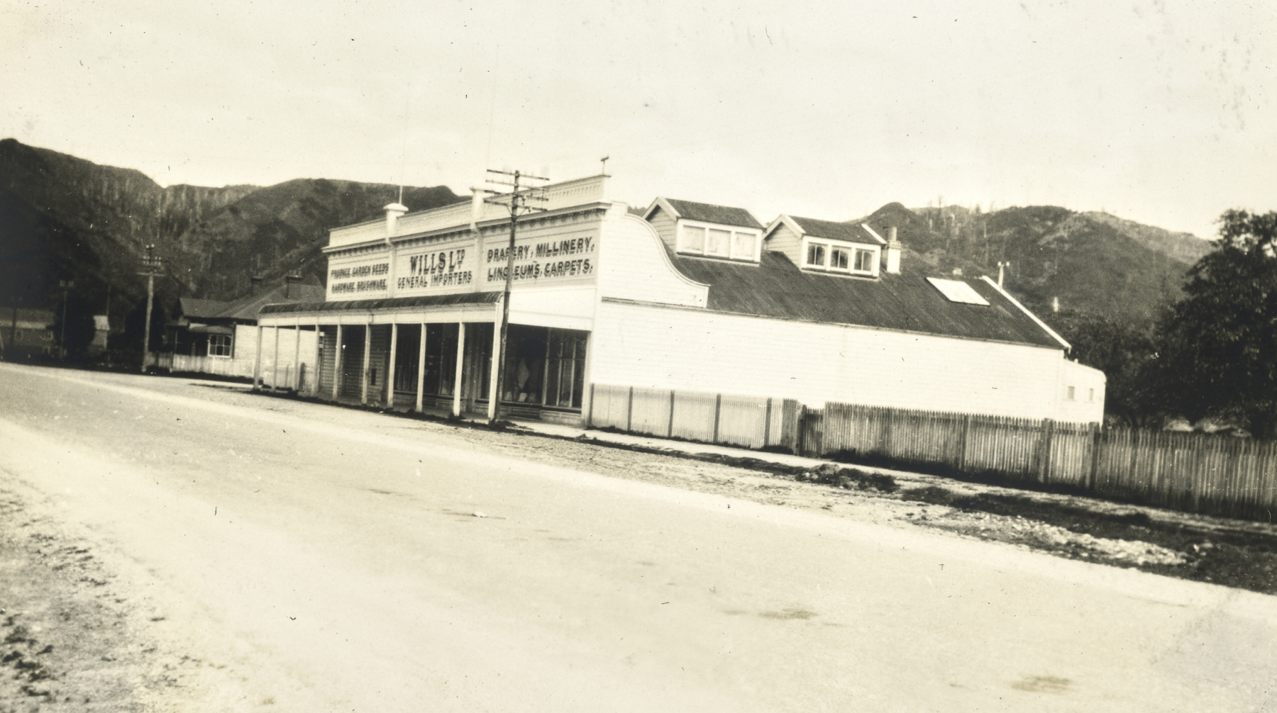Wills Limited store at Reefton