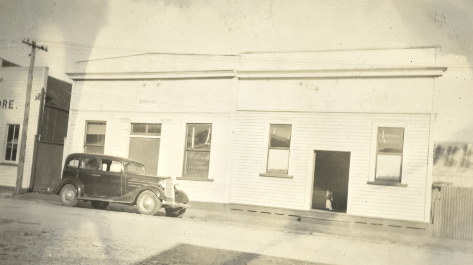 Hokitika Sample Room, Sargood Son &amp; Ewen 