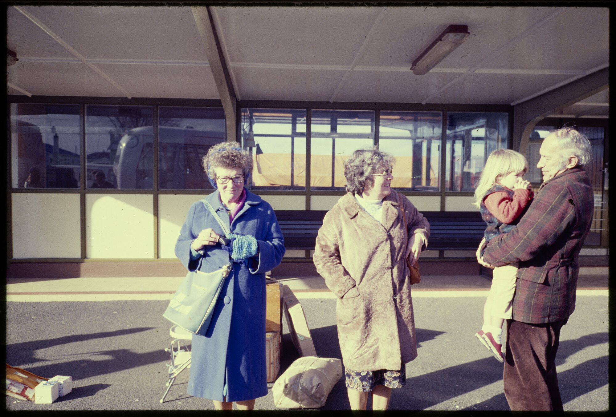 Janet Frame and family, farewell at Stratford Bus Station