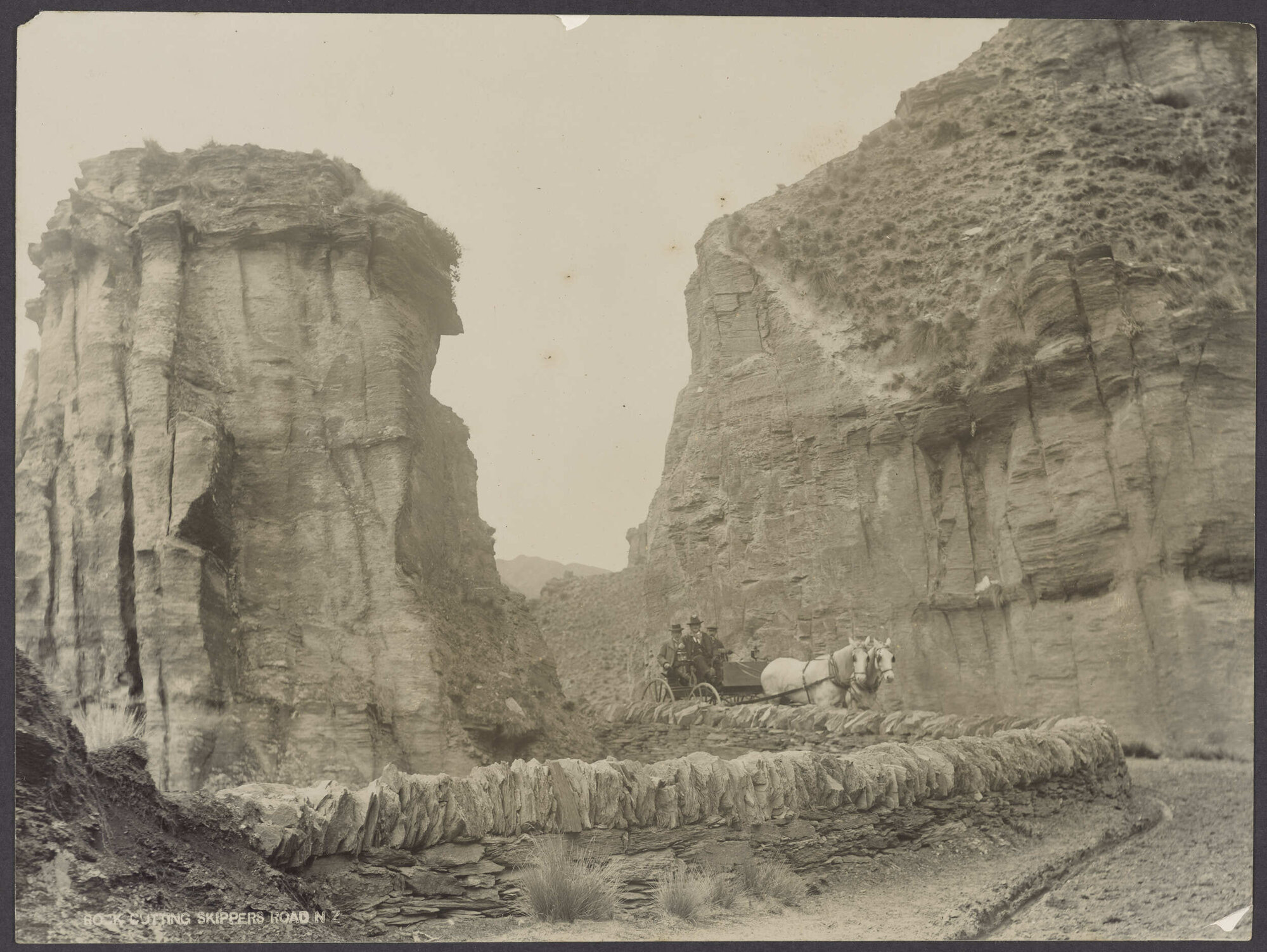 Rock cutting Skippers Road NZ