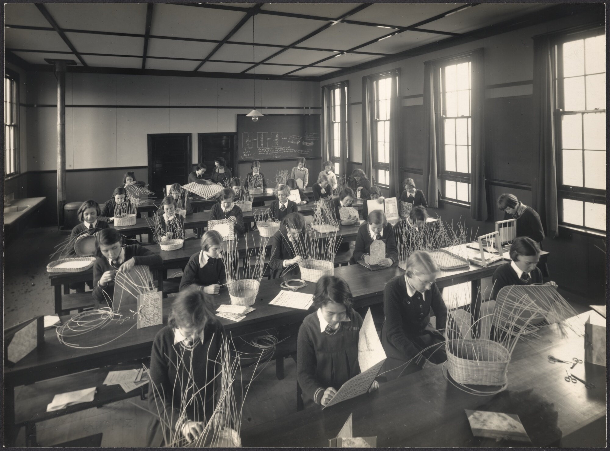 Basket-making class, Dunedin North Intermediate School