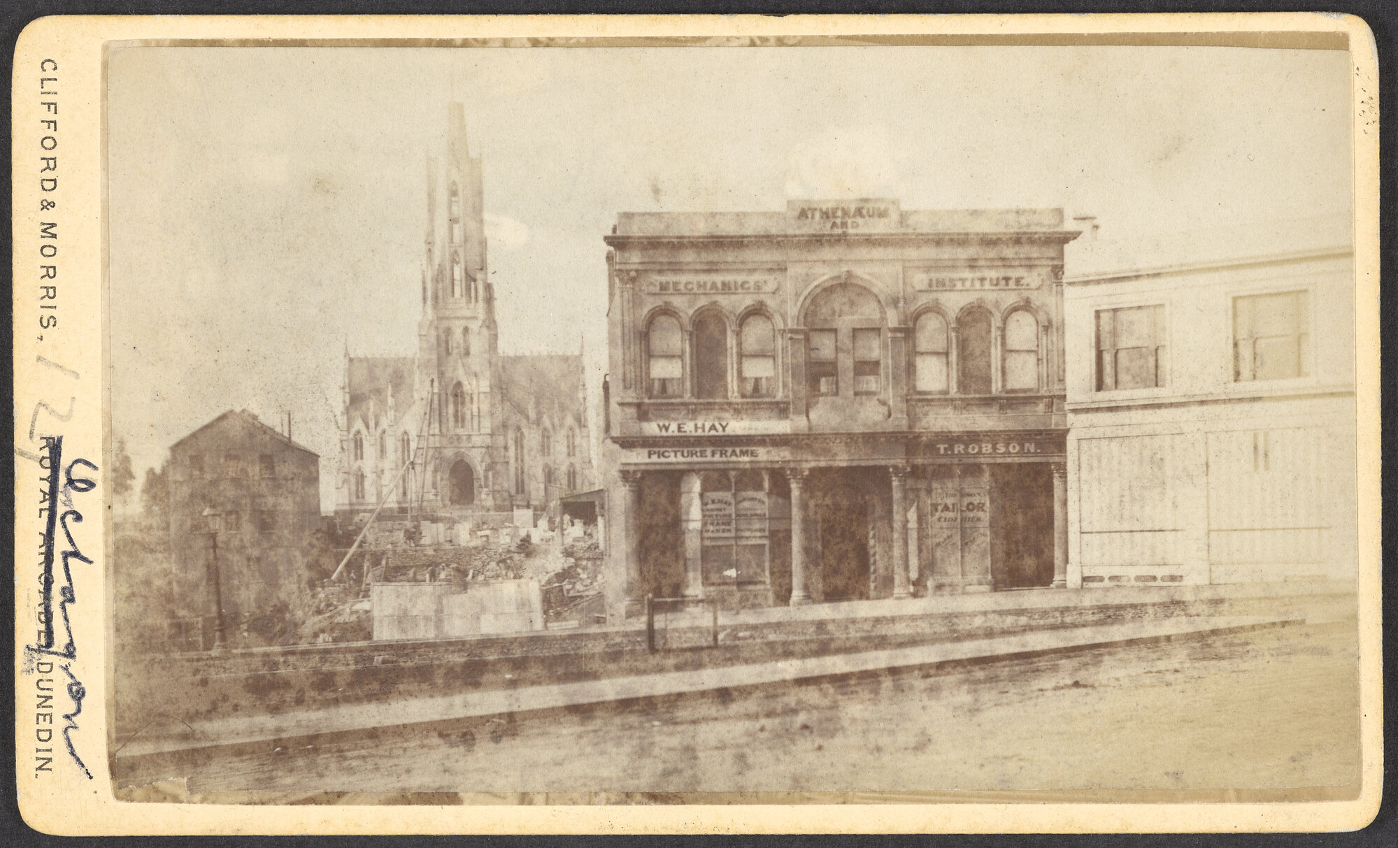 Octagon, Dunedin