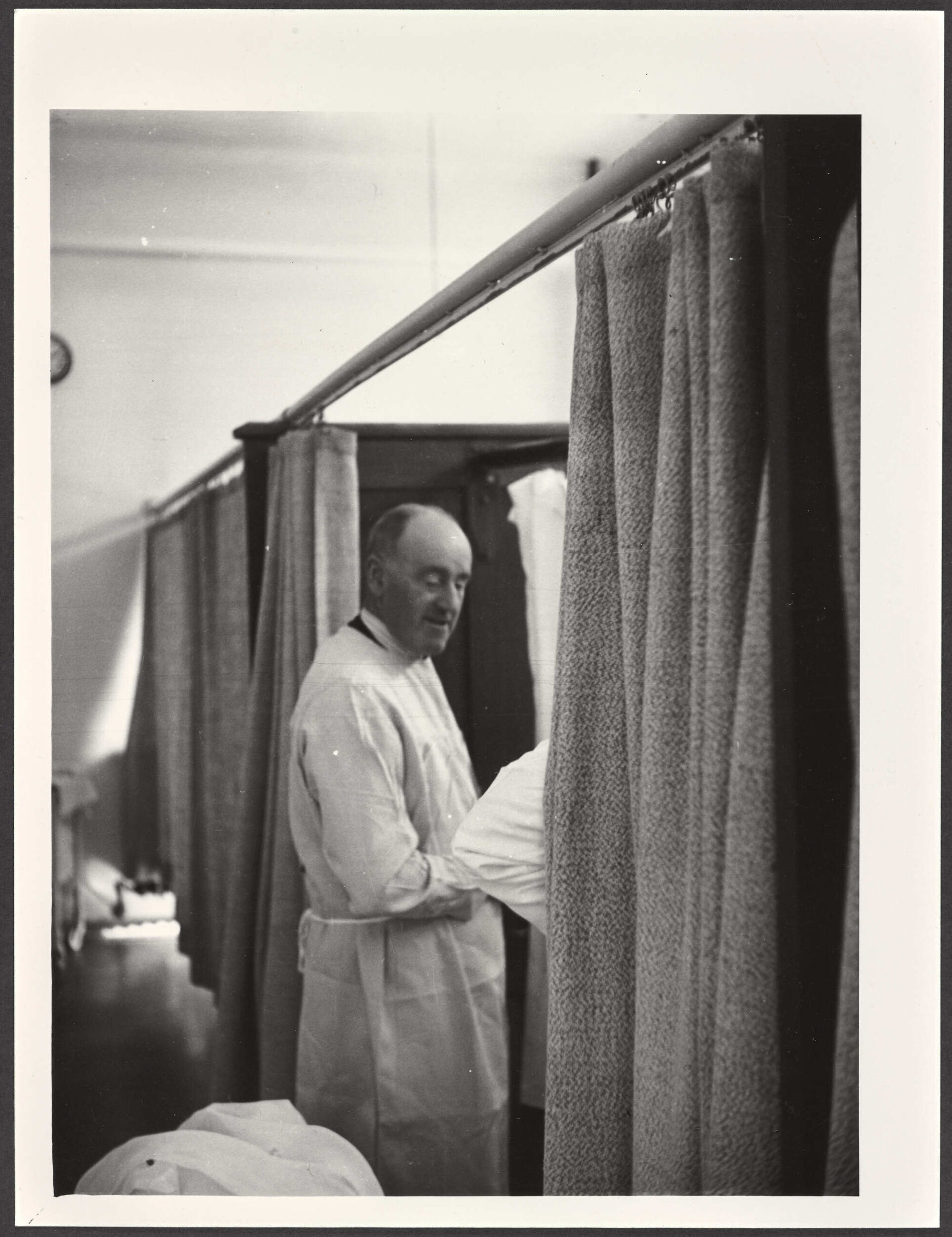Dr Russell Ritchie