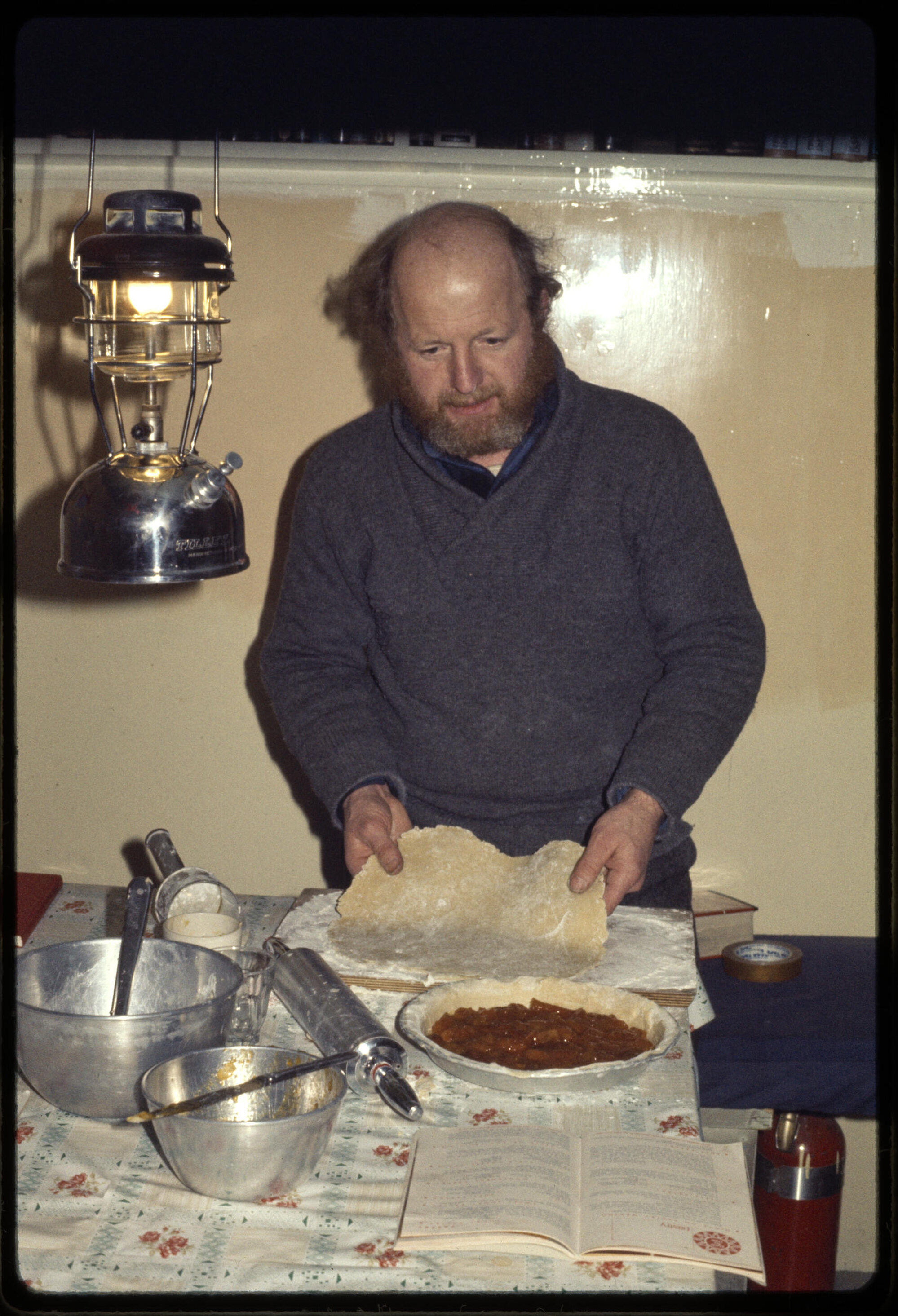 Lowe baking by gaslight