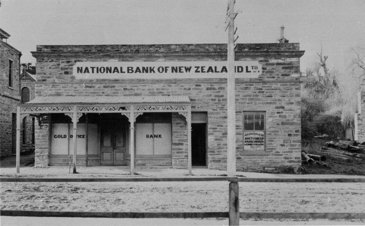 National Bank, Cromwell