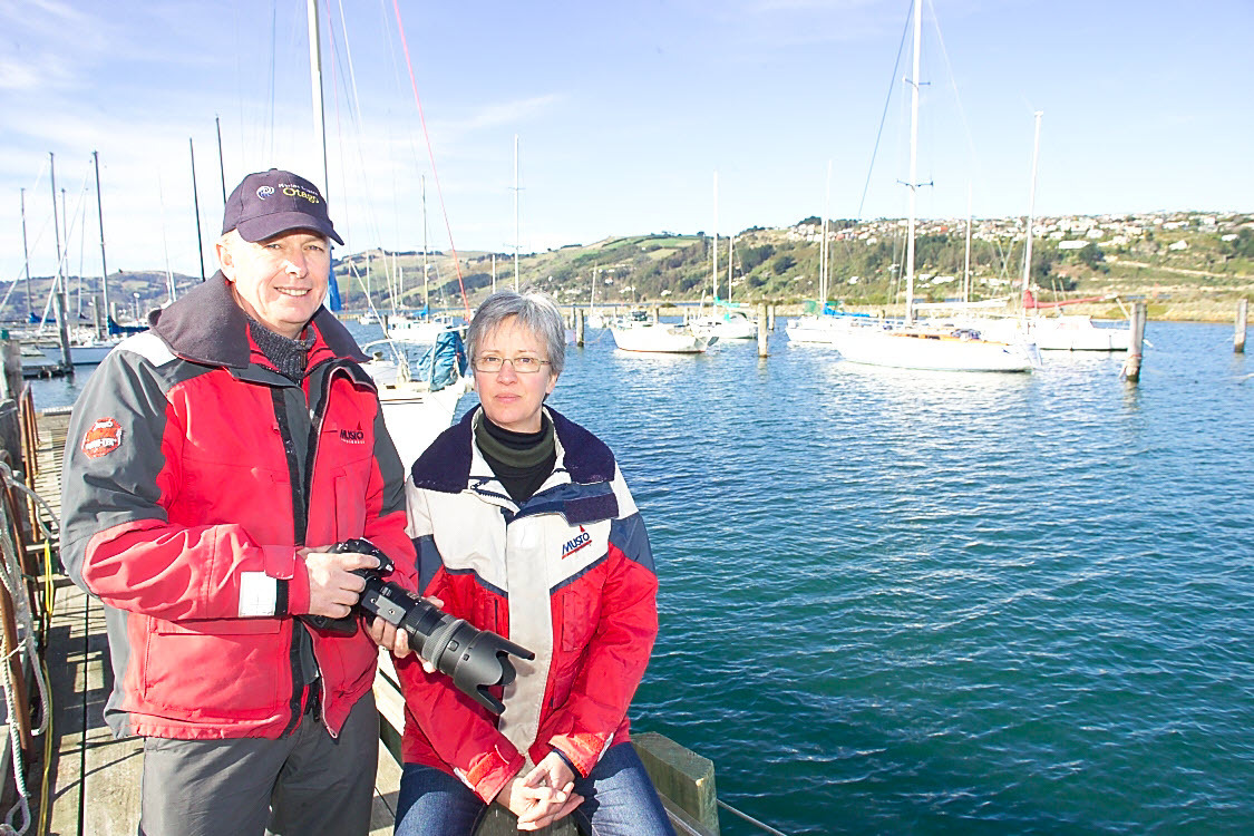 Associate Professors Steve Dawson and Elisabeth Slooten