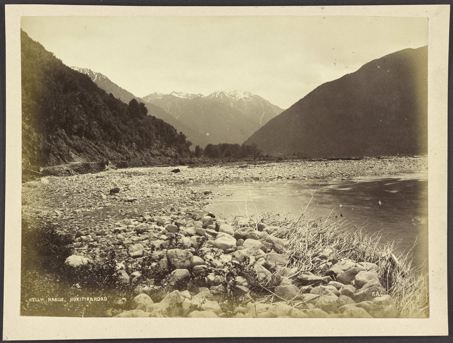 Kelly Range, Hokitika Road