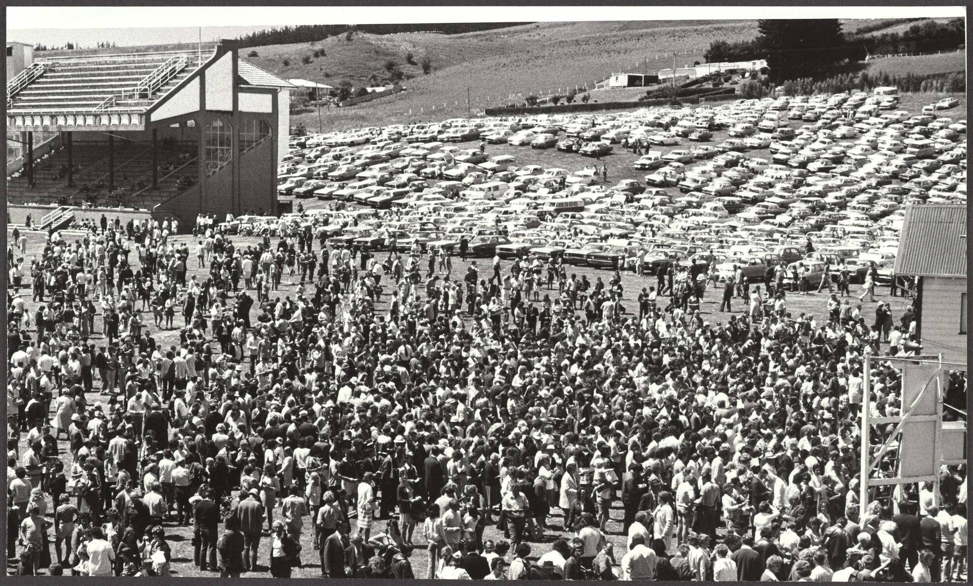 Waikouaiti Races