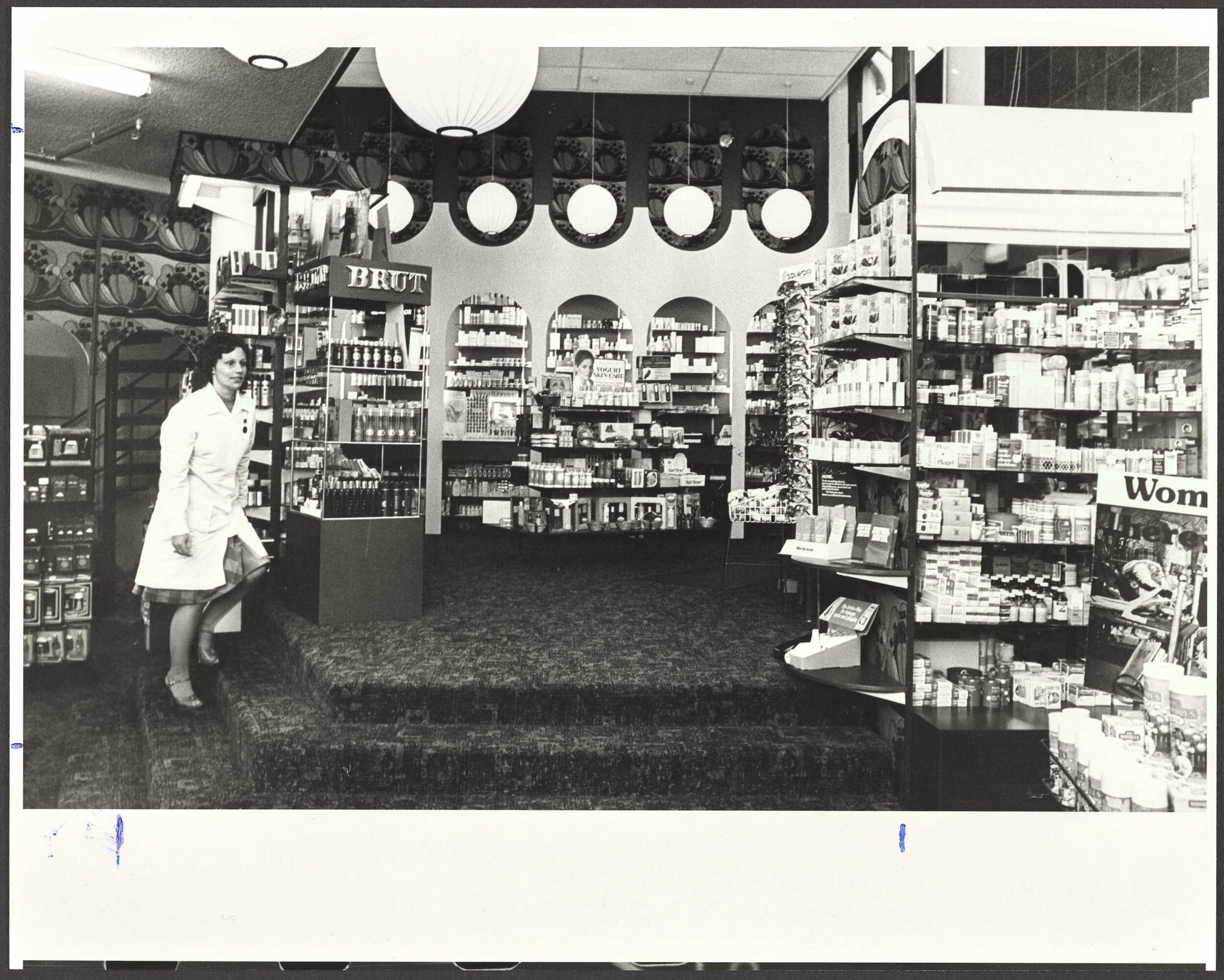 Clifford's Pharmacy, CML arcade