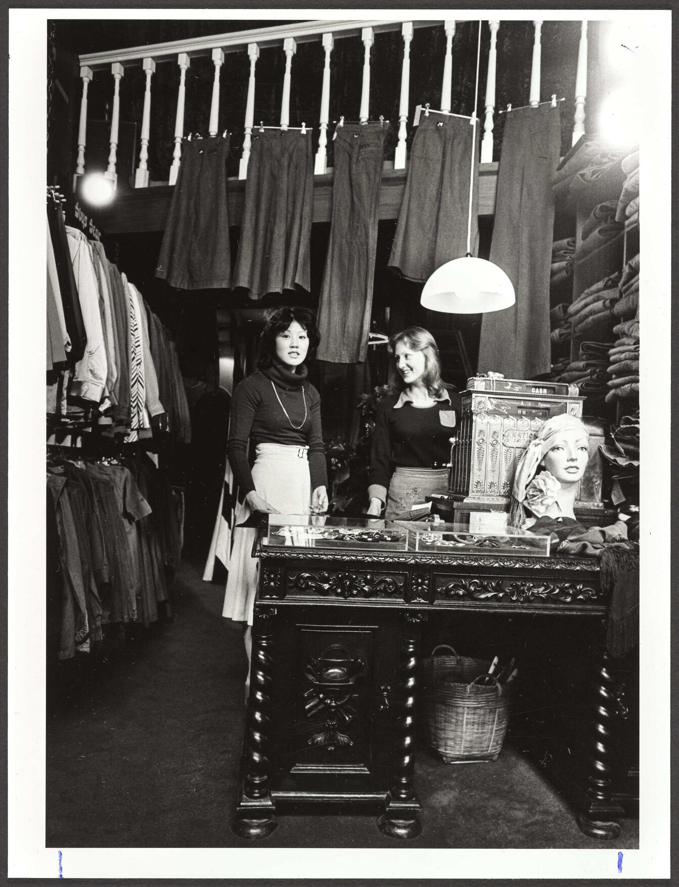 CML shopping arcade