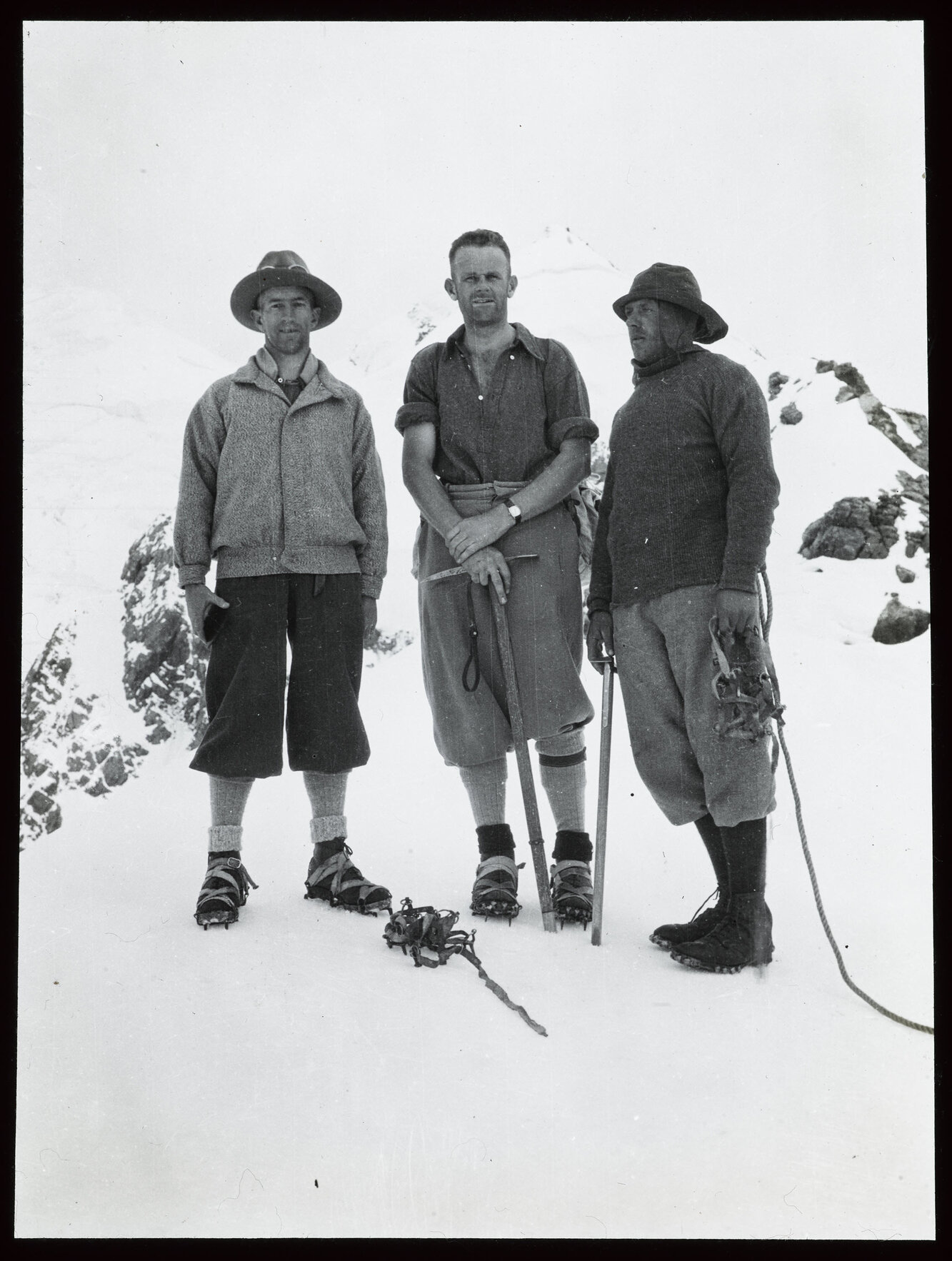 'Mace, Syme, Brustad on Dome'