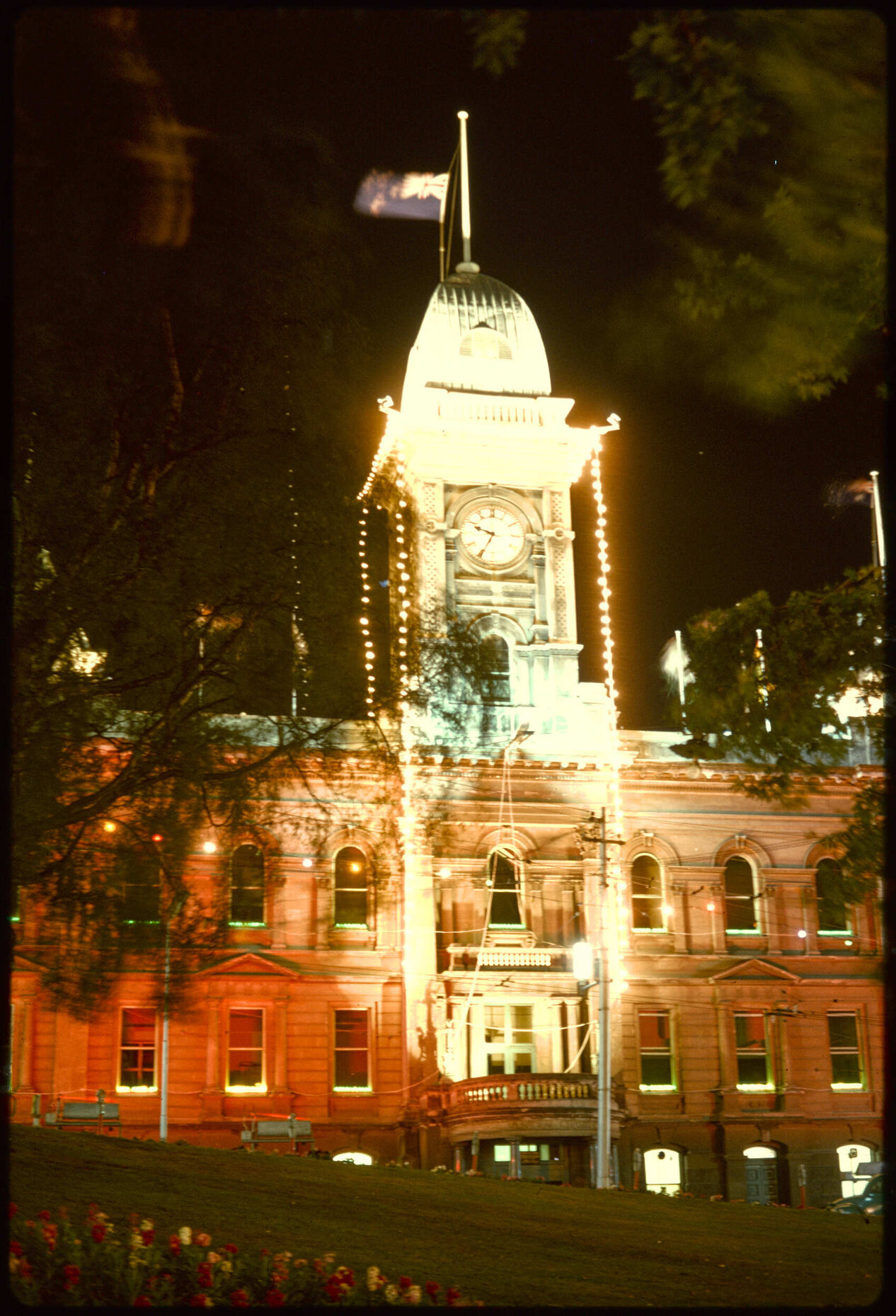 Municipal Chambers at night