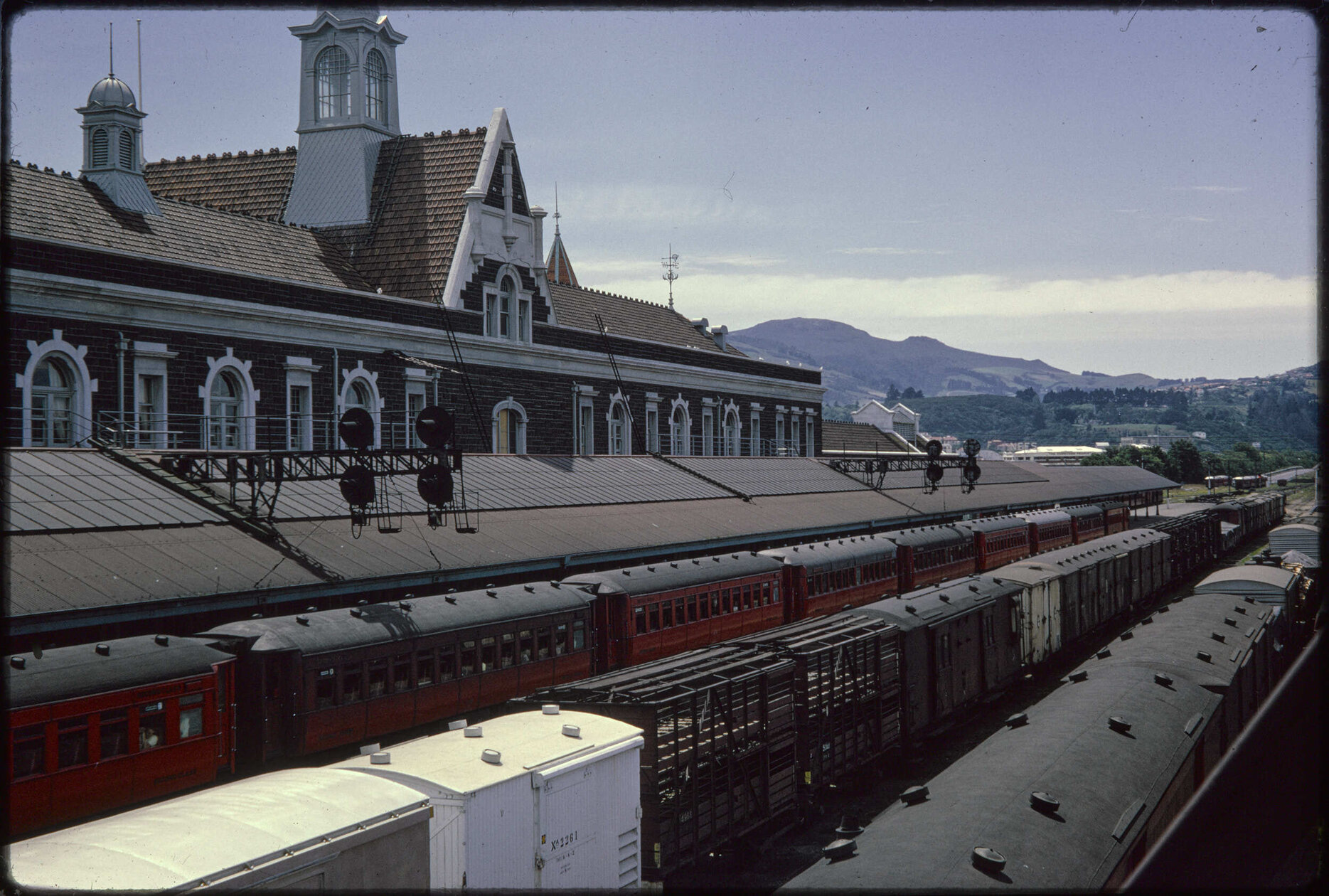 Dunedin Railway Station, North Express