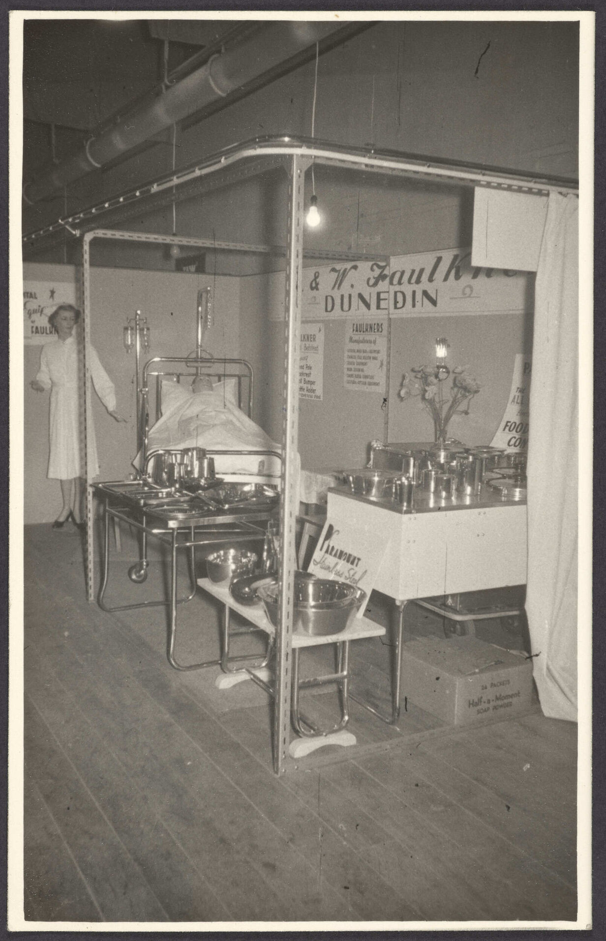 J. &amp; W. Faulkner trade display