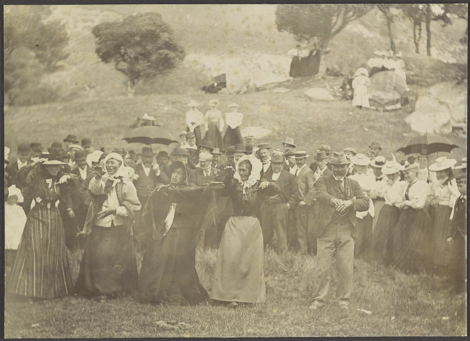 Maori fete at Puketeraki