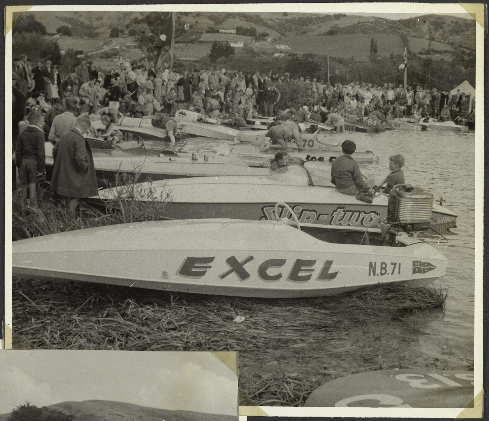 Motor-boating at Lake Waihola