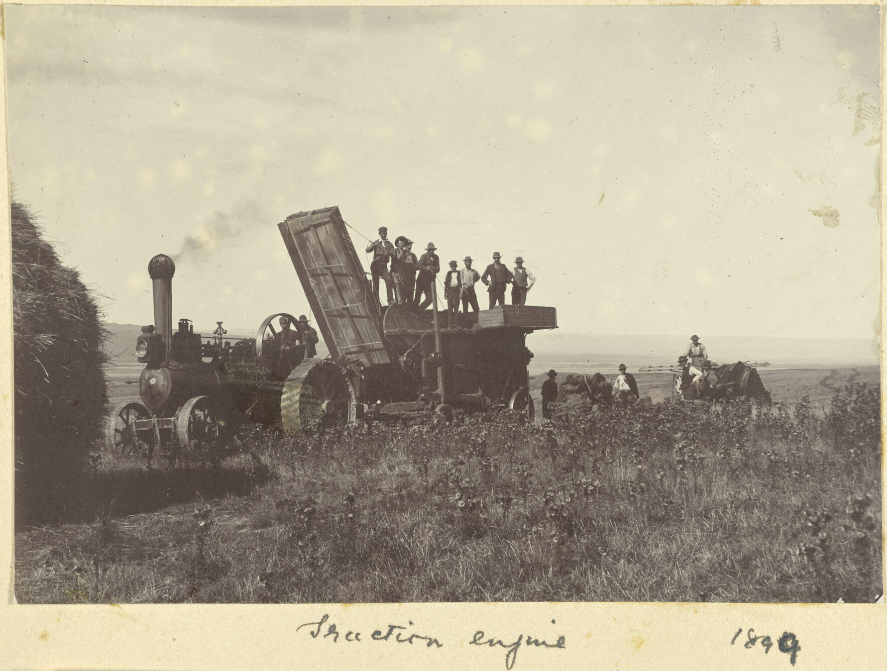 Traction engine