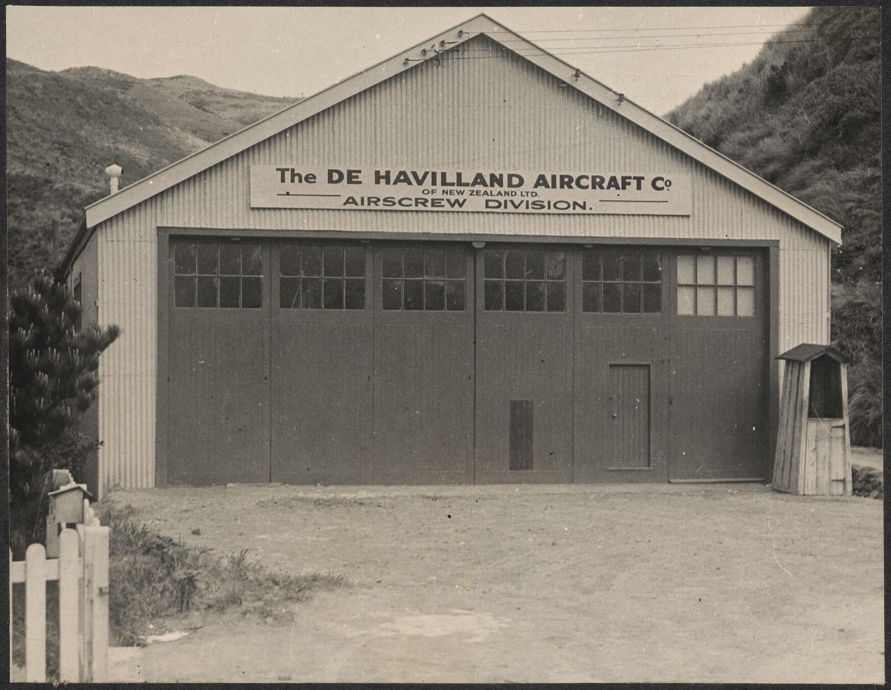 De Havilland aircraft factory, Rongotai