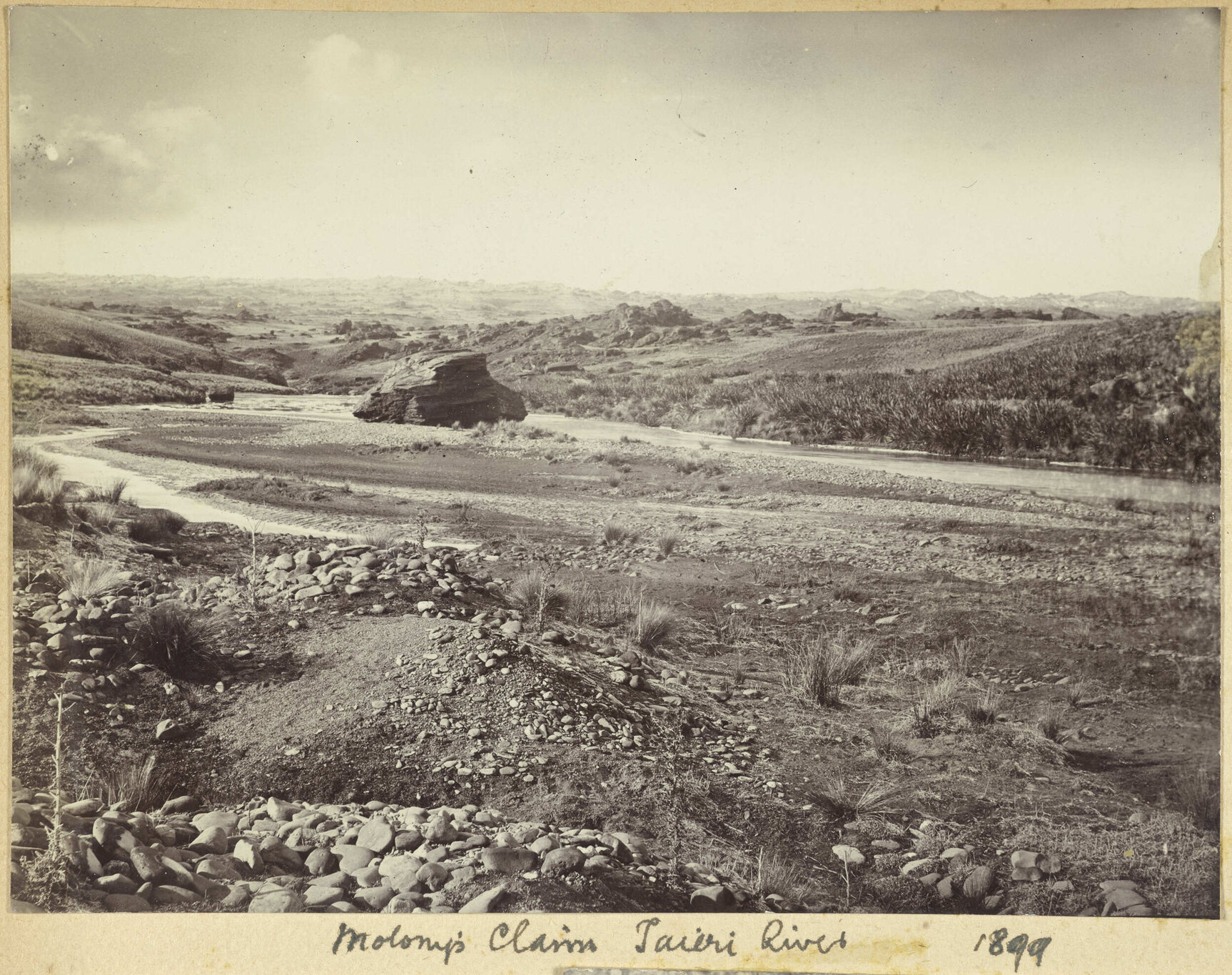 Molony's claim, Taieri River