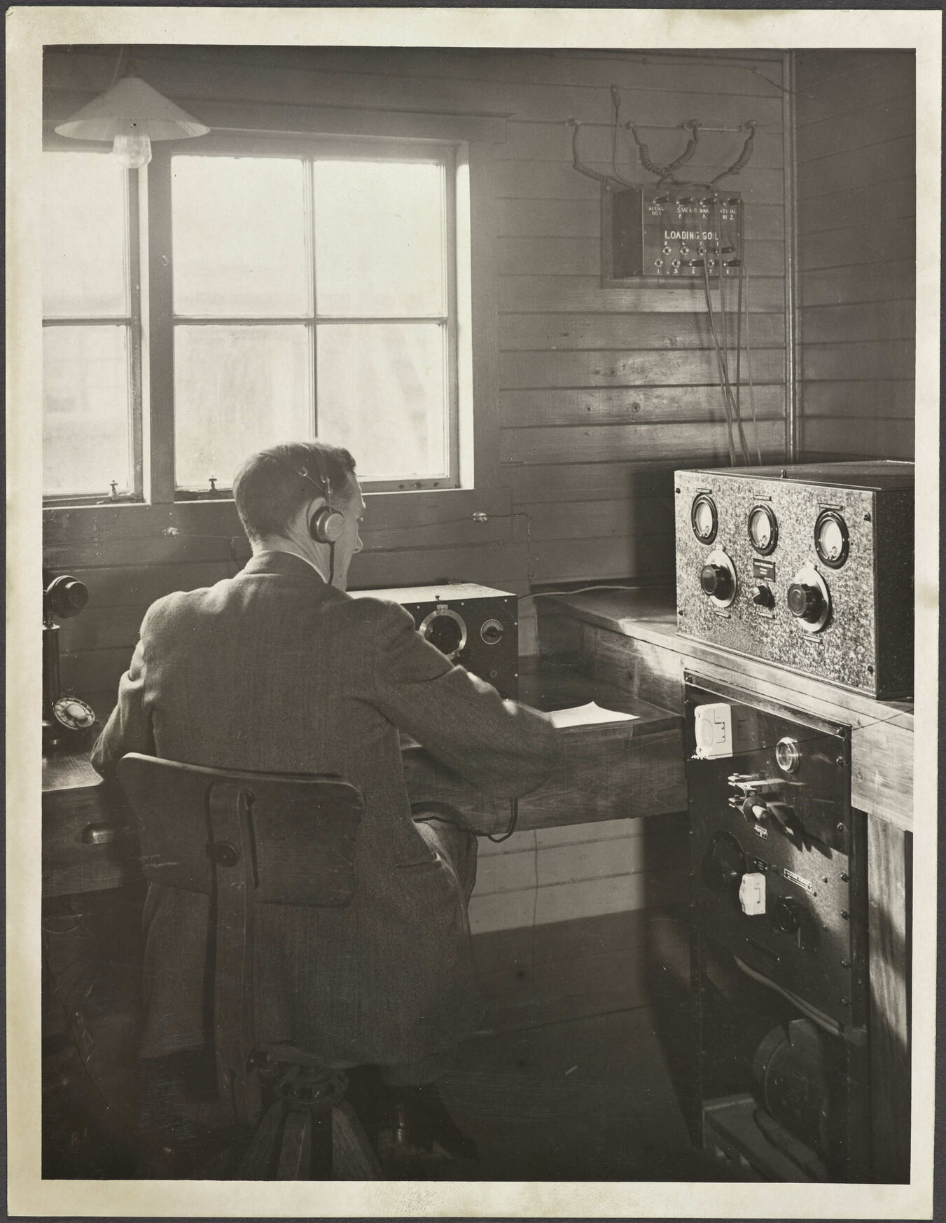 Radio station at Andersons Bay for commercial aircraft