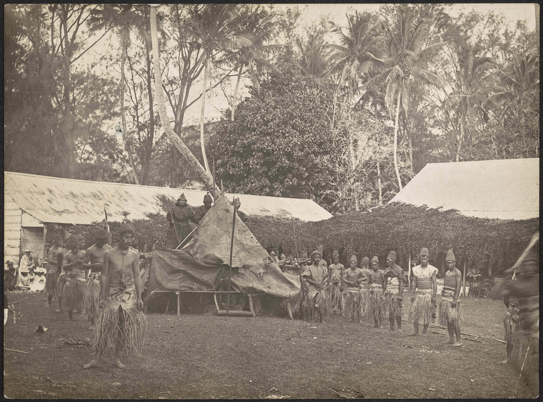 Defence of the puna (fort) by people of Mauke against the Atiuans