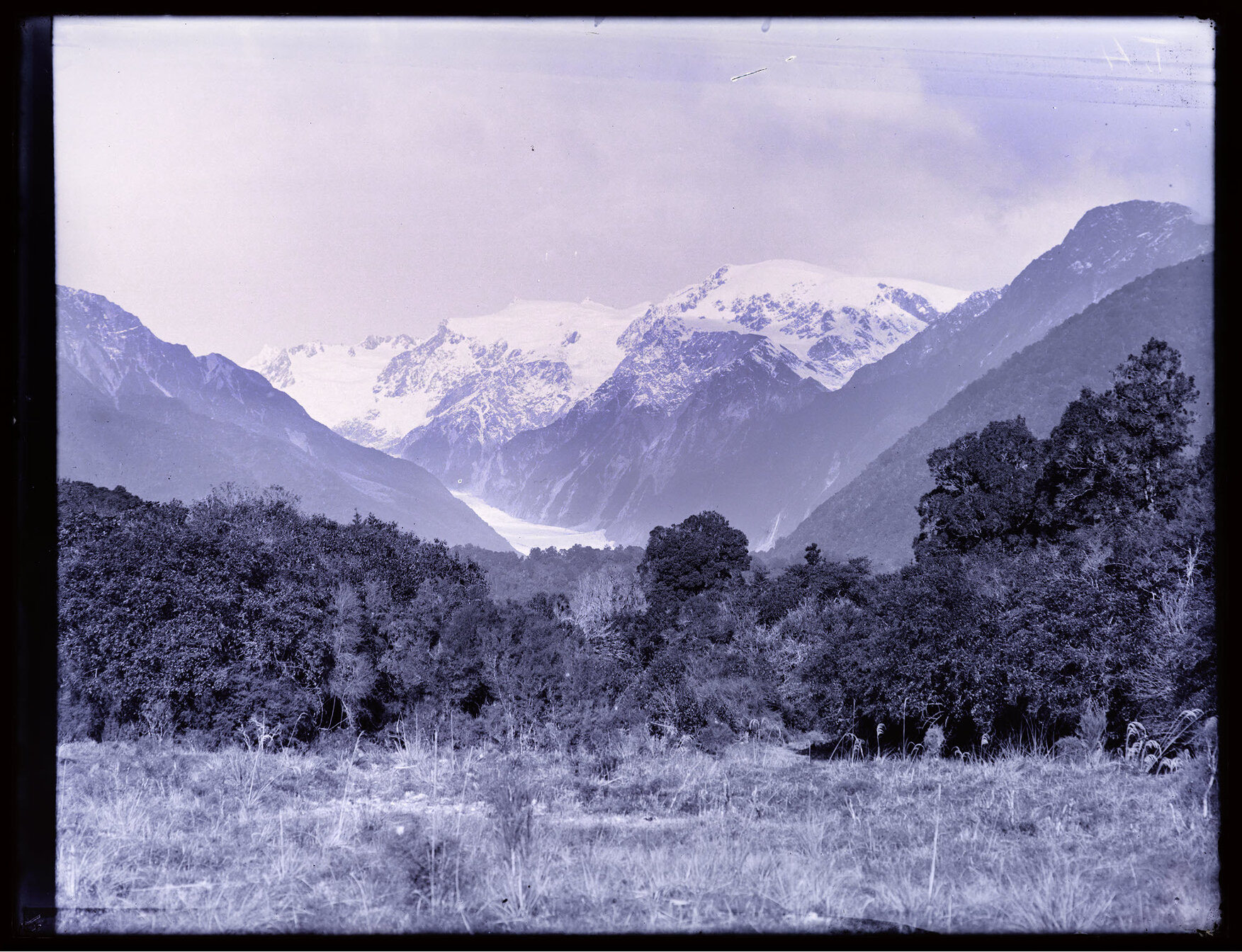 View towards Franz Josef Glacier / Kā Roimata o Hine Hukatere