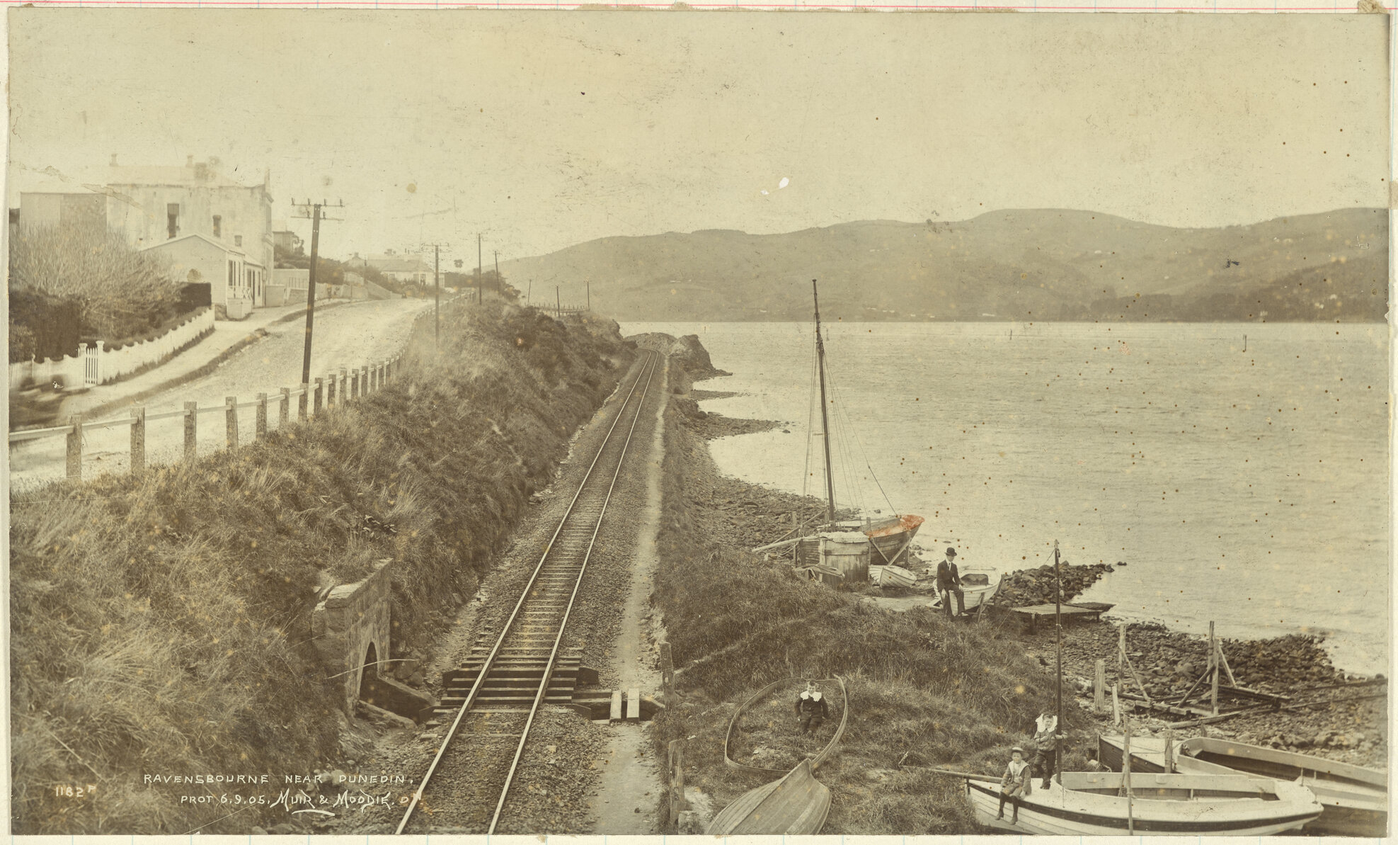 Ravensbourne near Dunedin