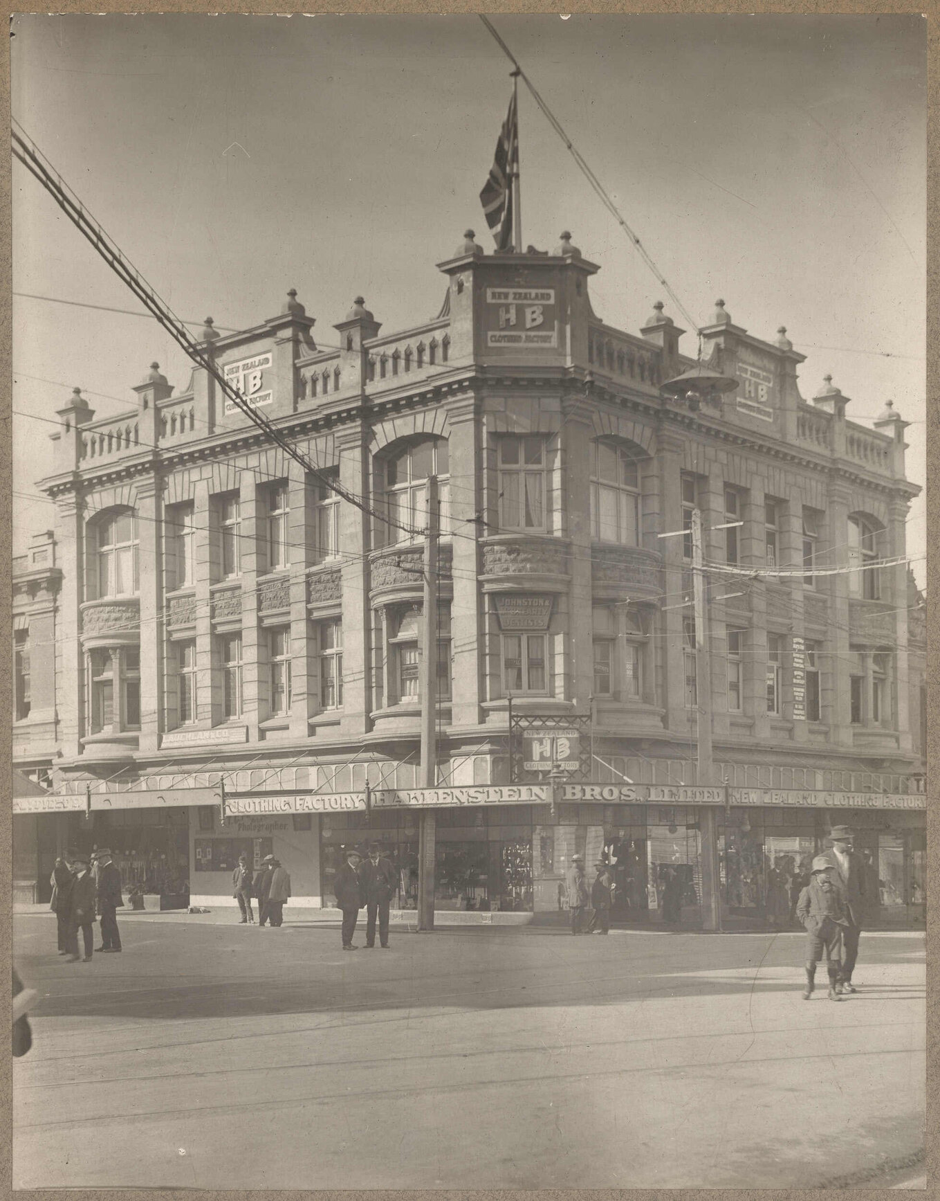Hallenstein Brothers branch premises, Whanganui