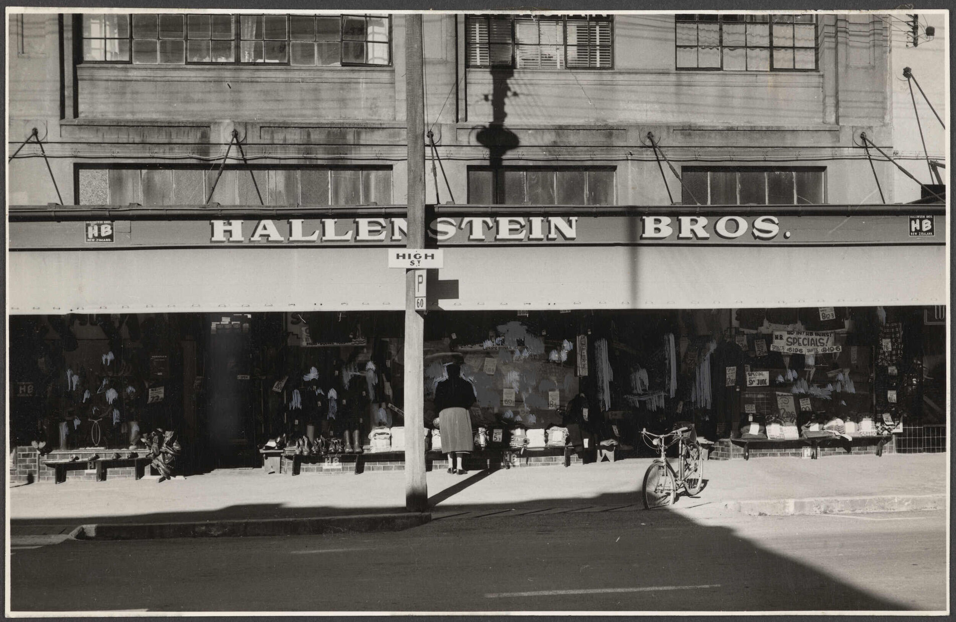 Hallenstein Brothers branch premises, Dannevirke