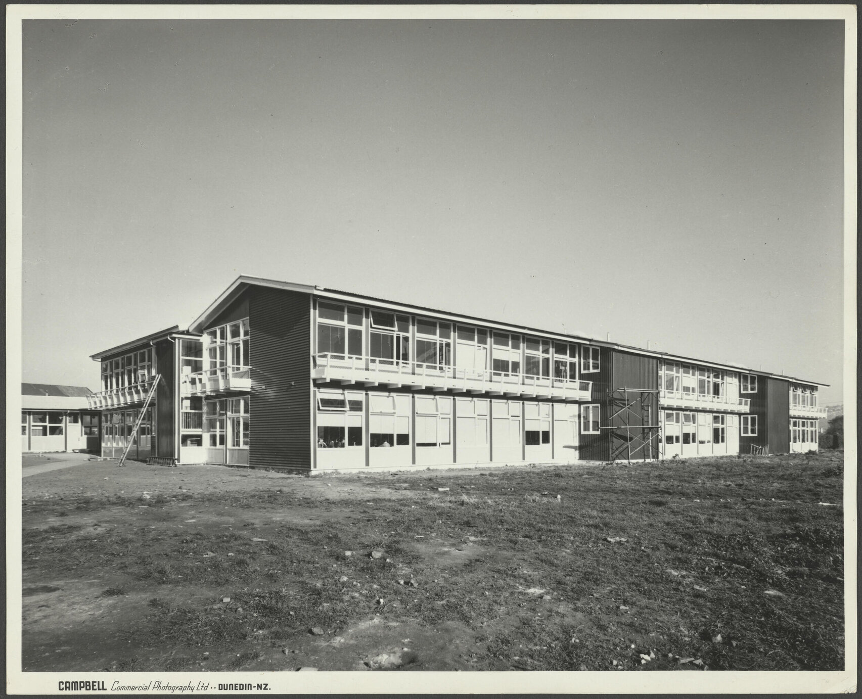 Tahuna Intermediate School classroom block