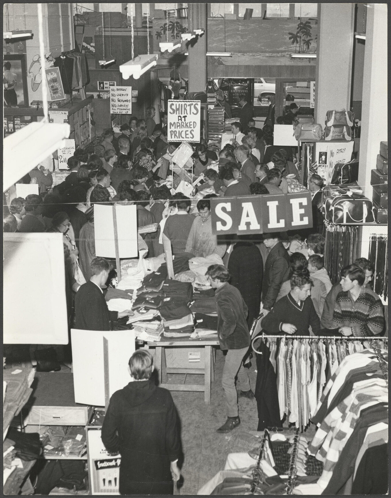 Sale at Hallensteins, Queen Street, Auckland