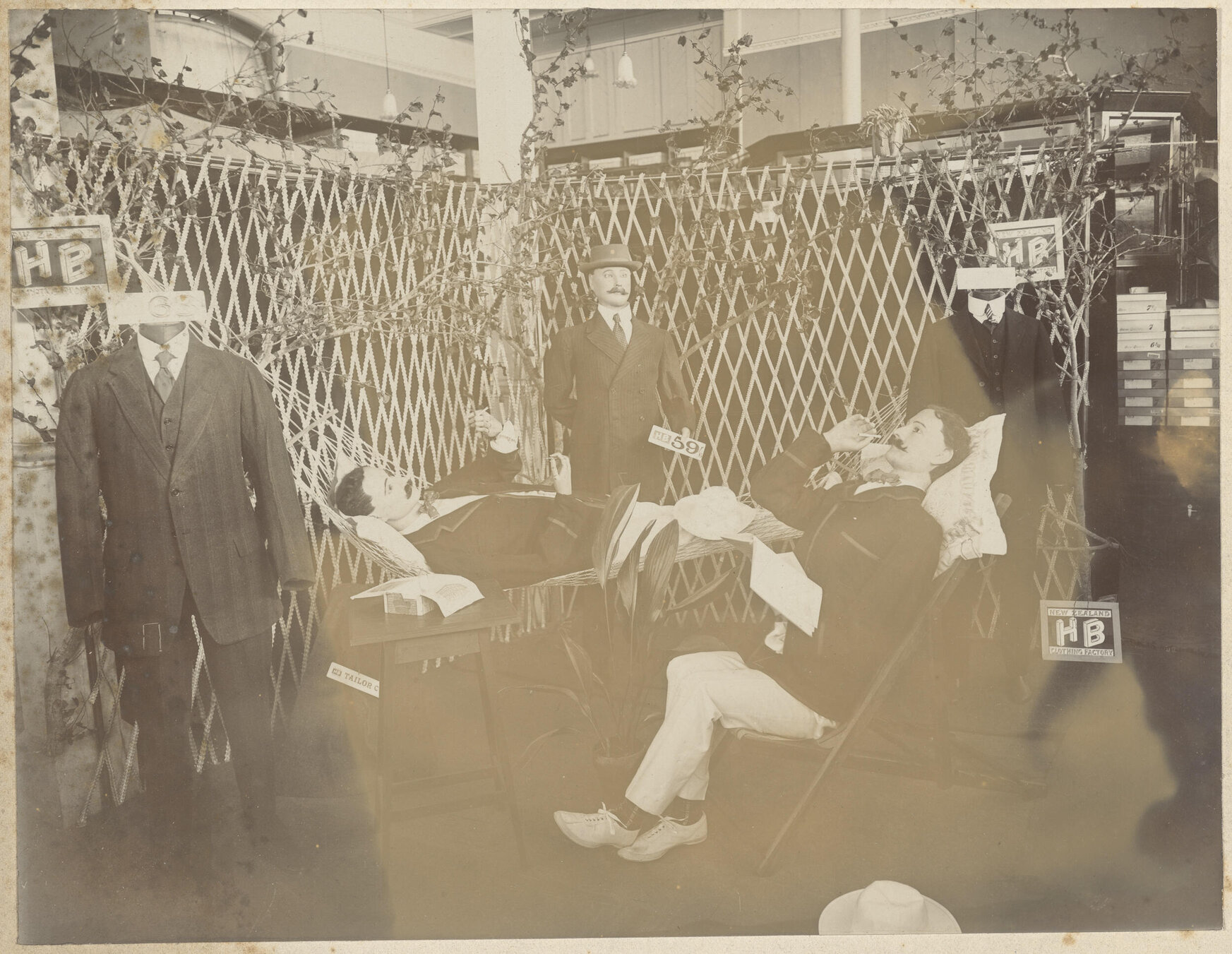 Hallensteins menswear store display