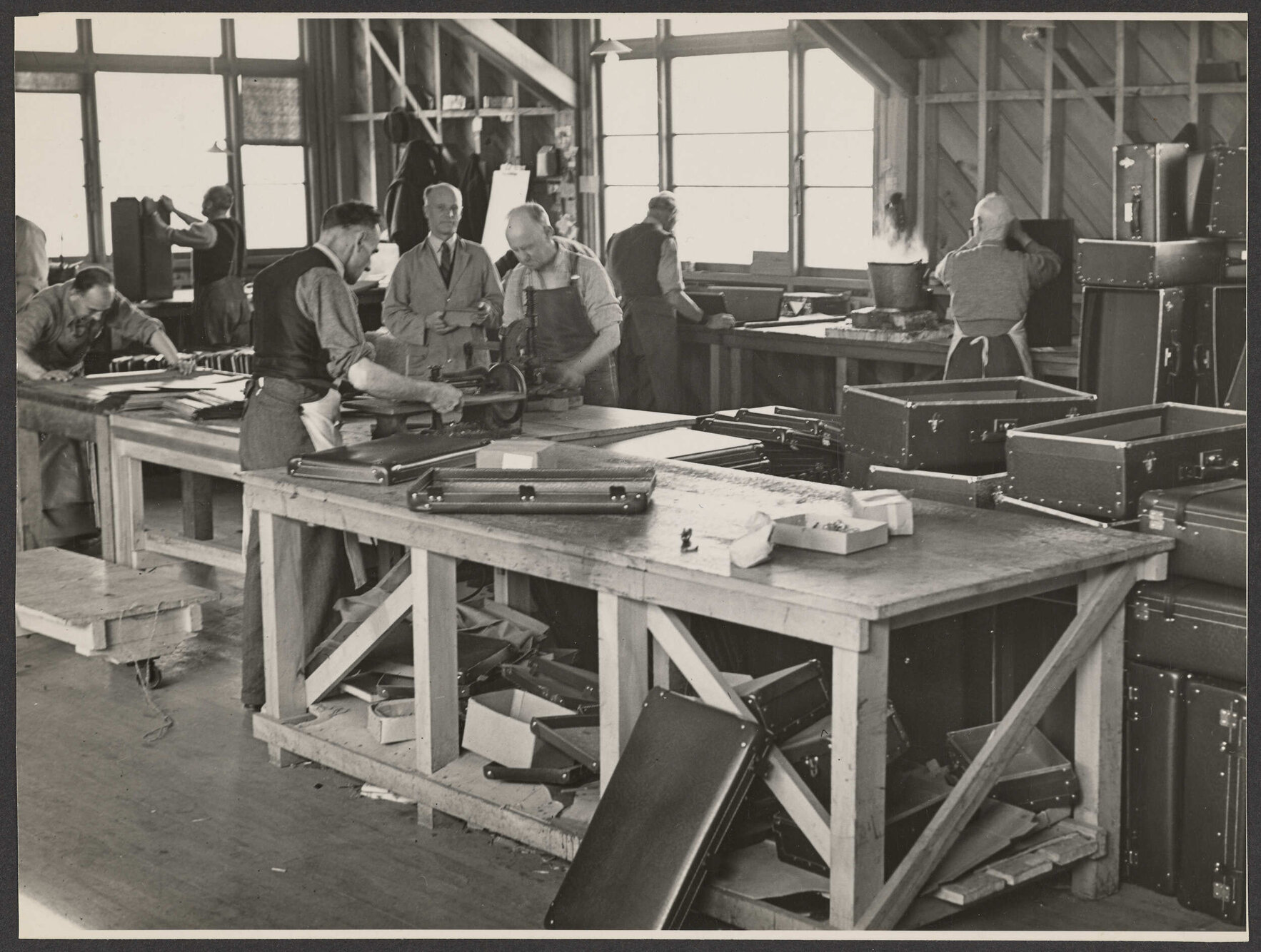 Suitcase manufacturing workshop